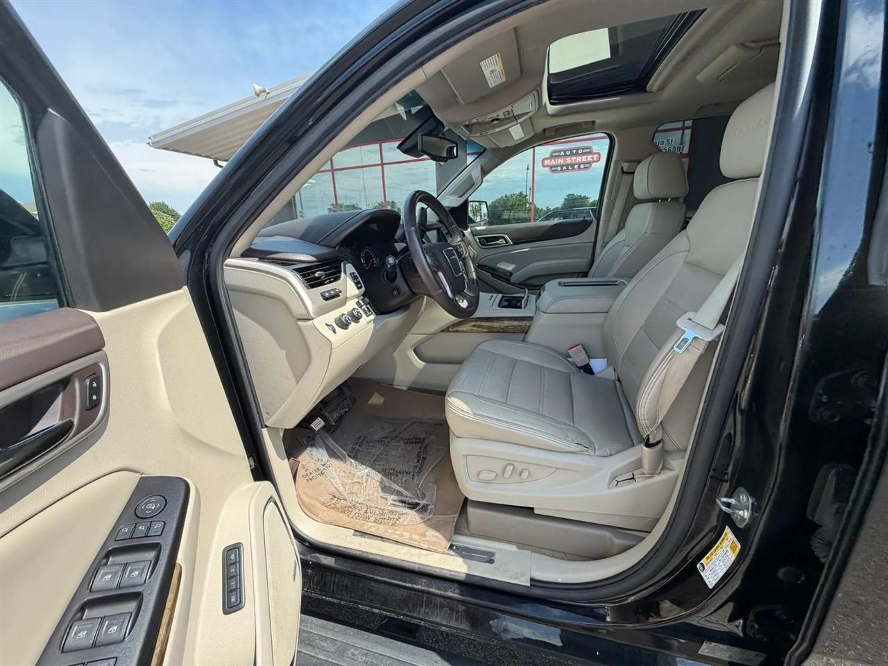 GMC Yukon Denali  2016