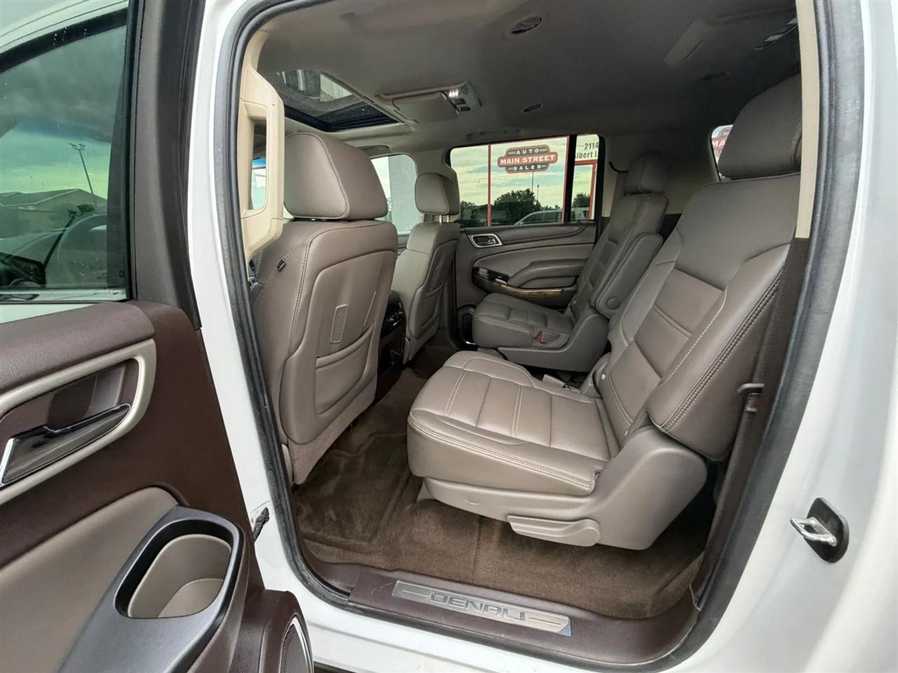 GMC Yukon XL  2016