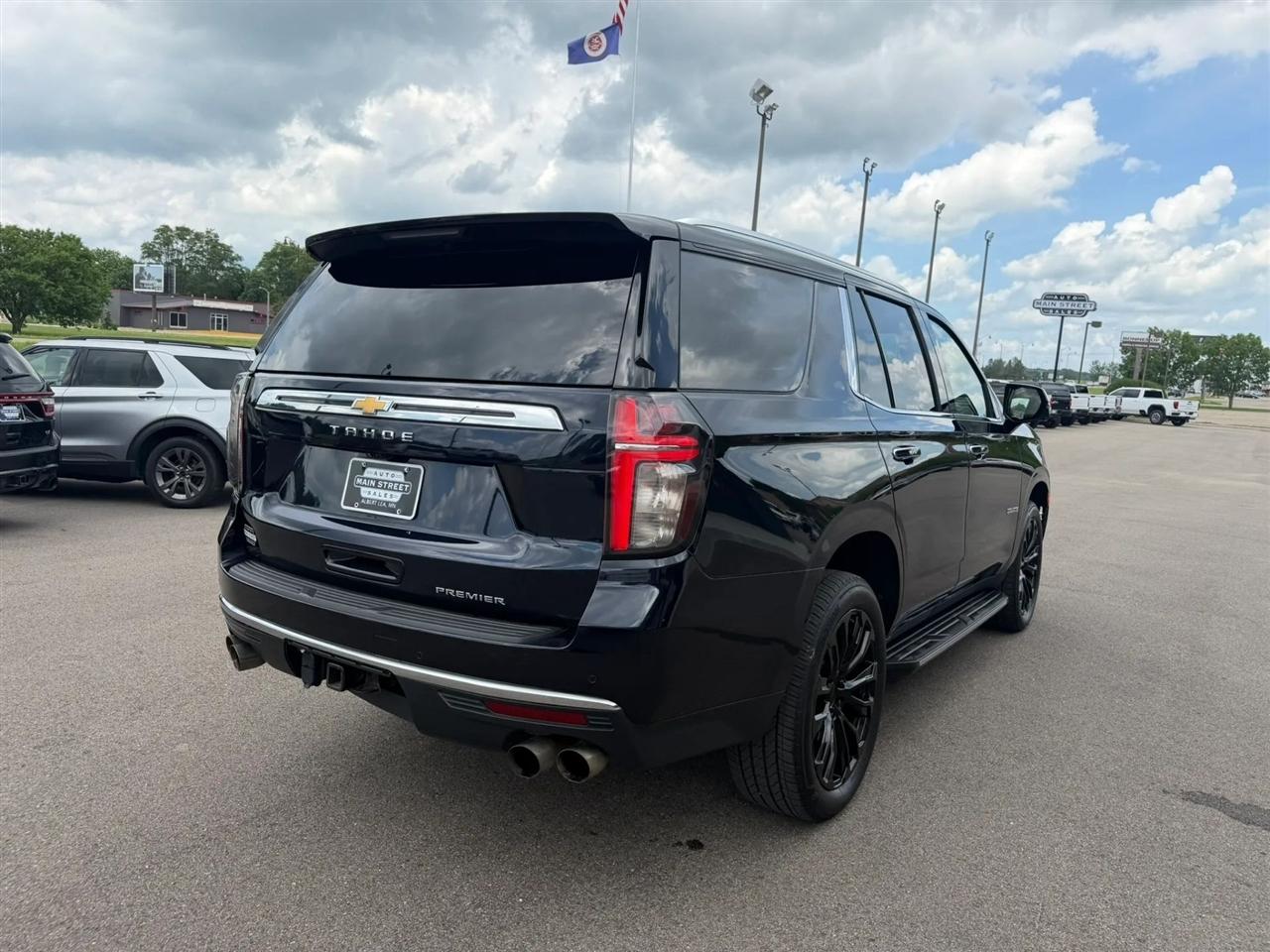 Chevrolet Tahoe  2021