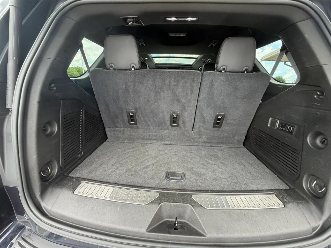 Chevrolet Tahoe  2021