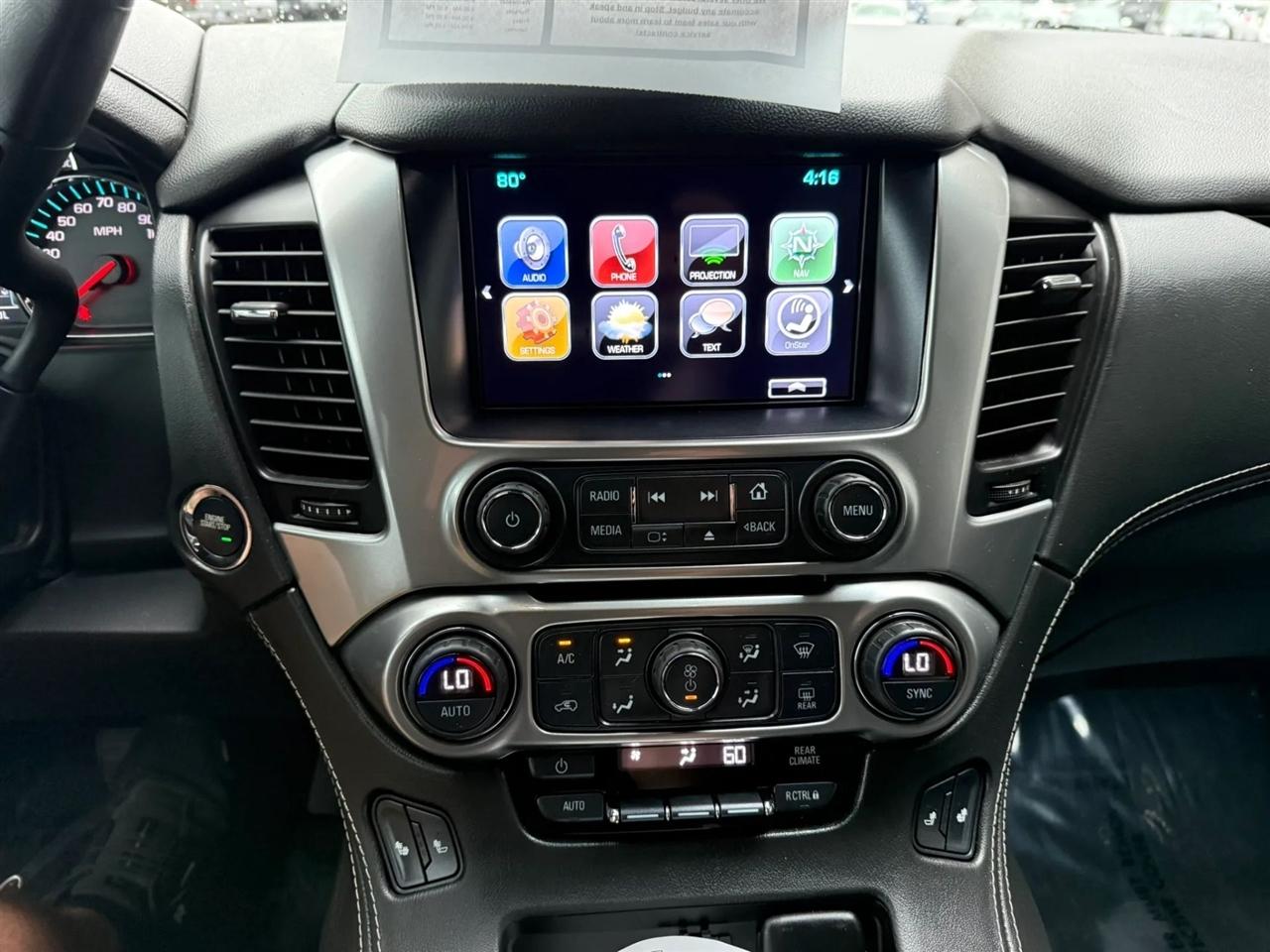Chevrolet Suburban  2017