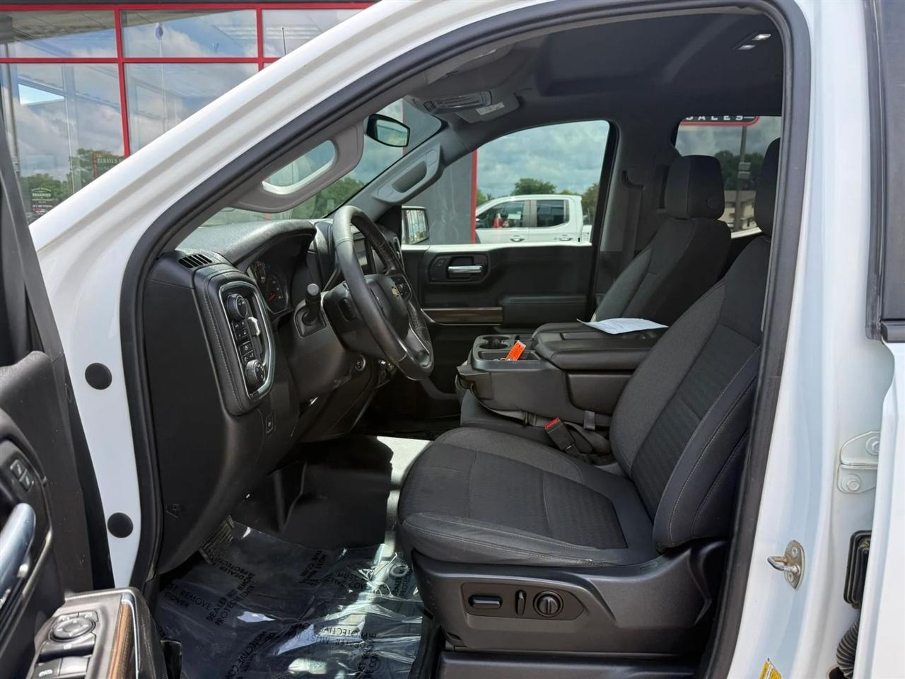 Chevrolet Silverado 1500  2021