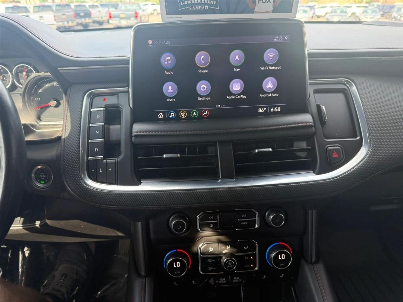 Chevrolet Suburban  2021