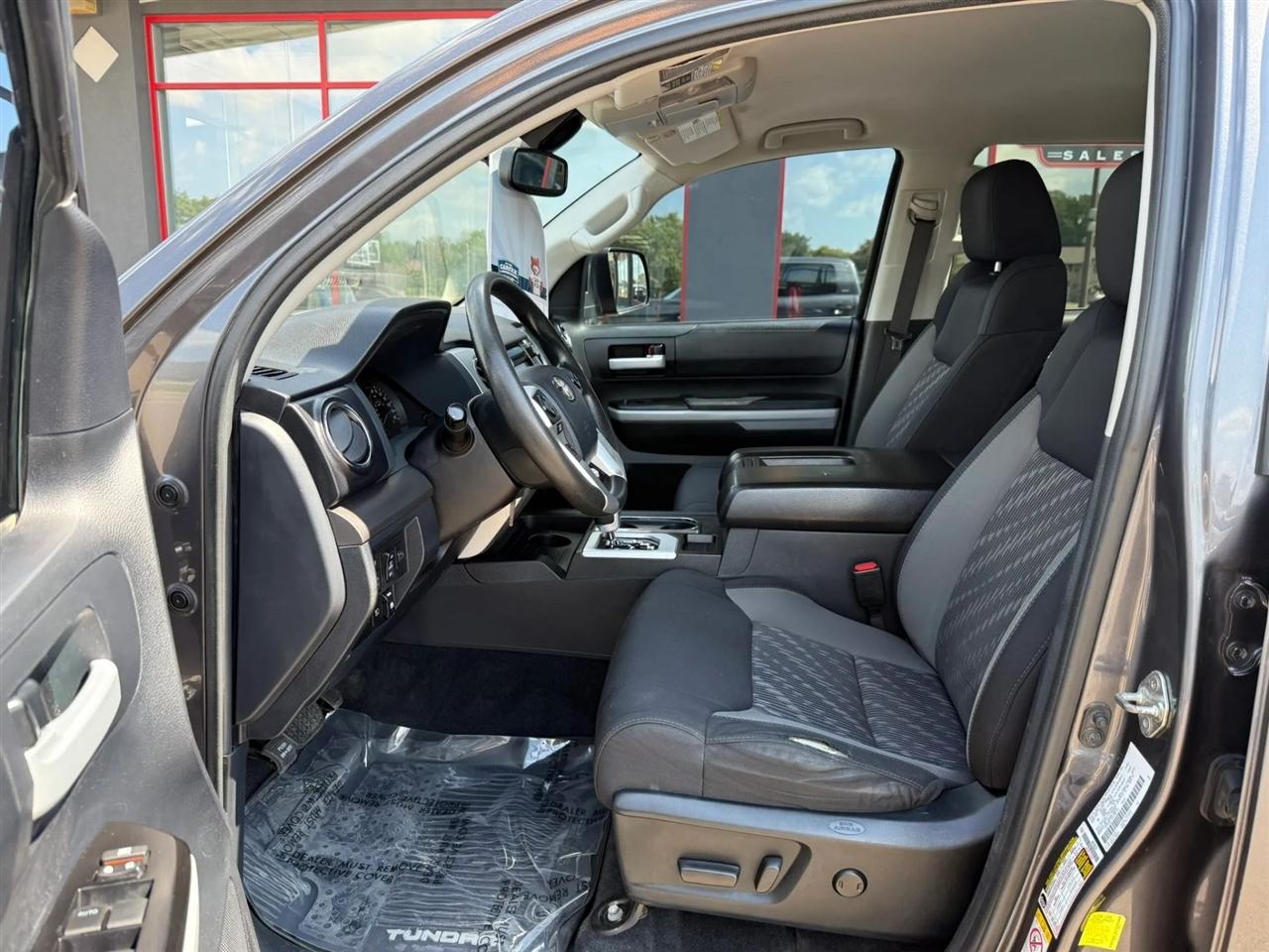 Toyota Tundra  2018