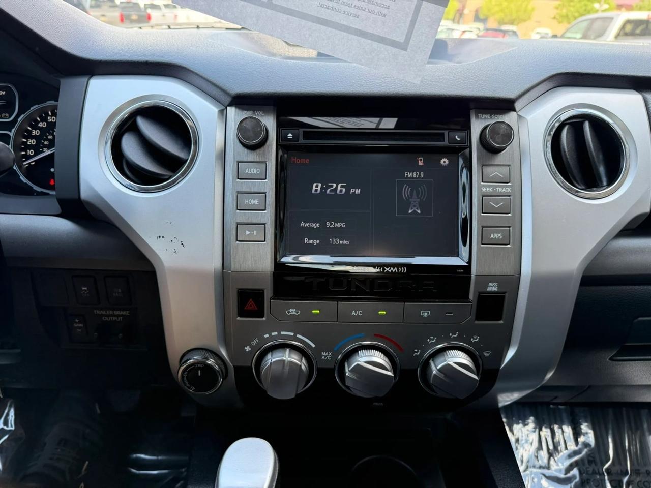 Toyota Tundra  2018