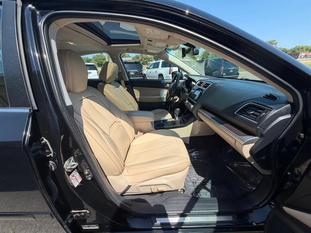 Subaru Legacy  2017