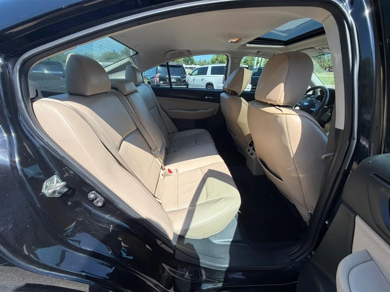 Subaru Legacy  2017