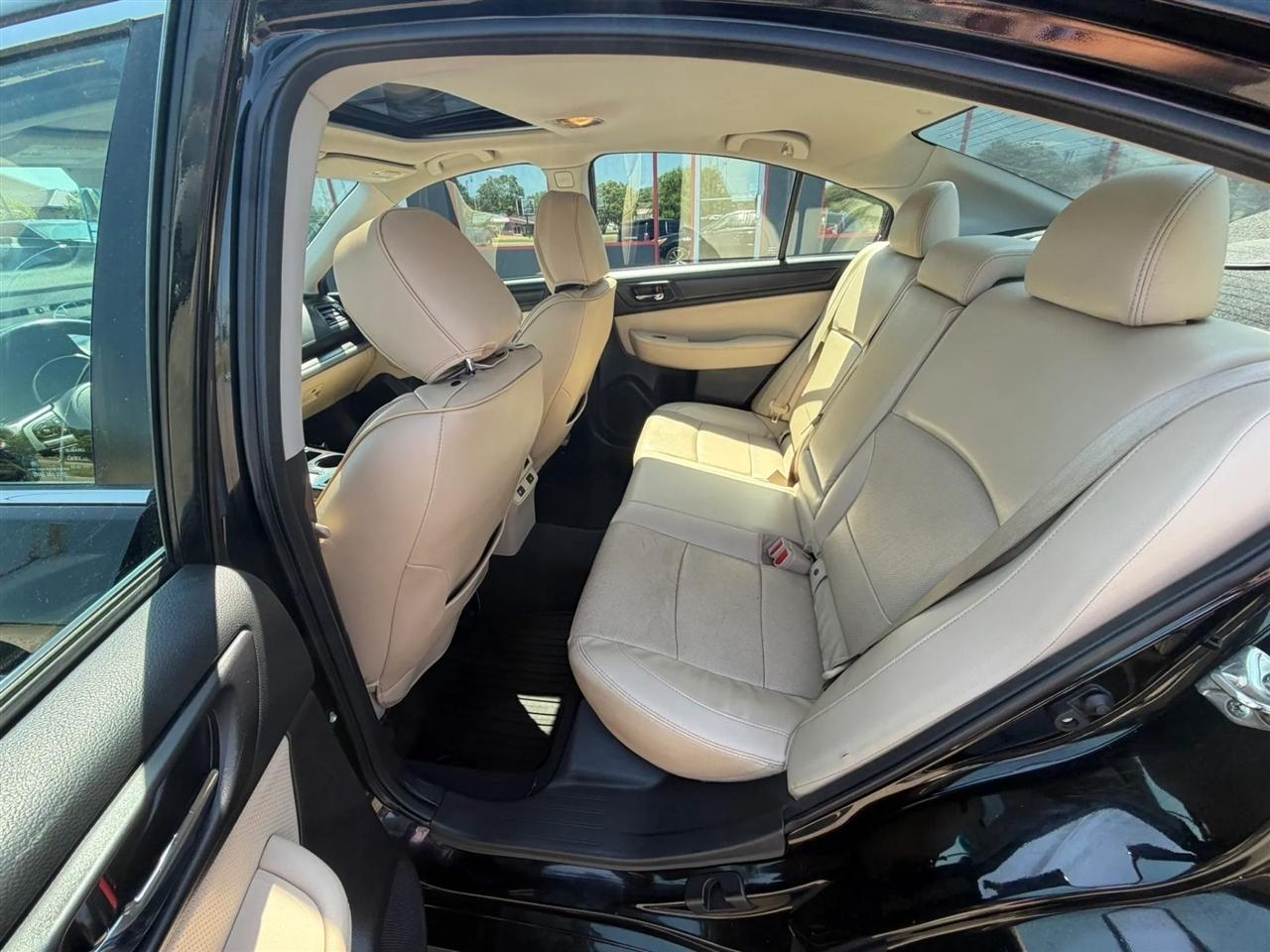 Subaru Legacy  2017