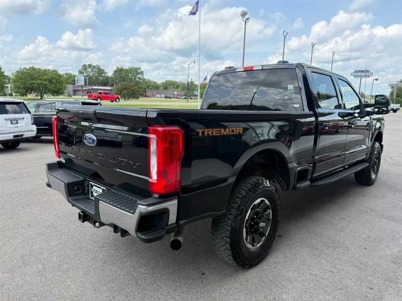 Ford F-250 SD  2023