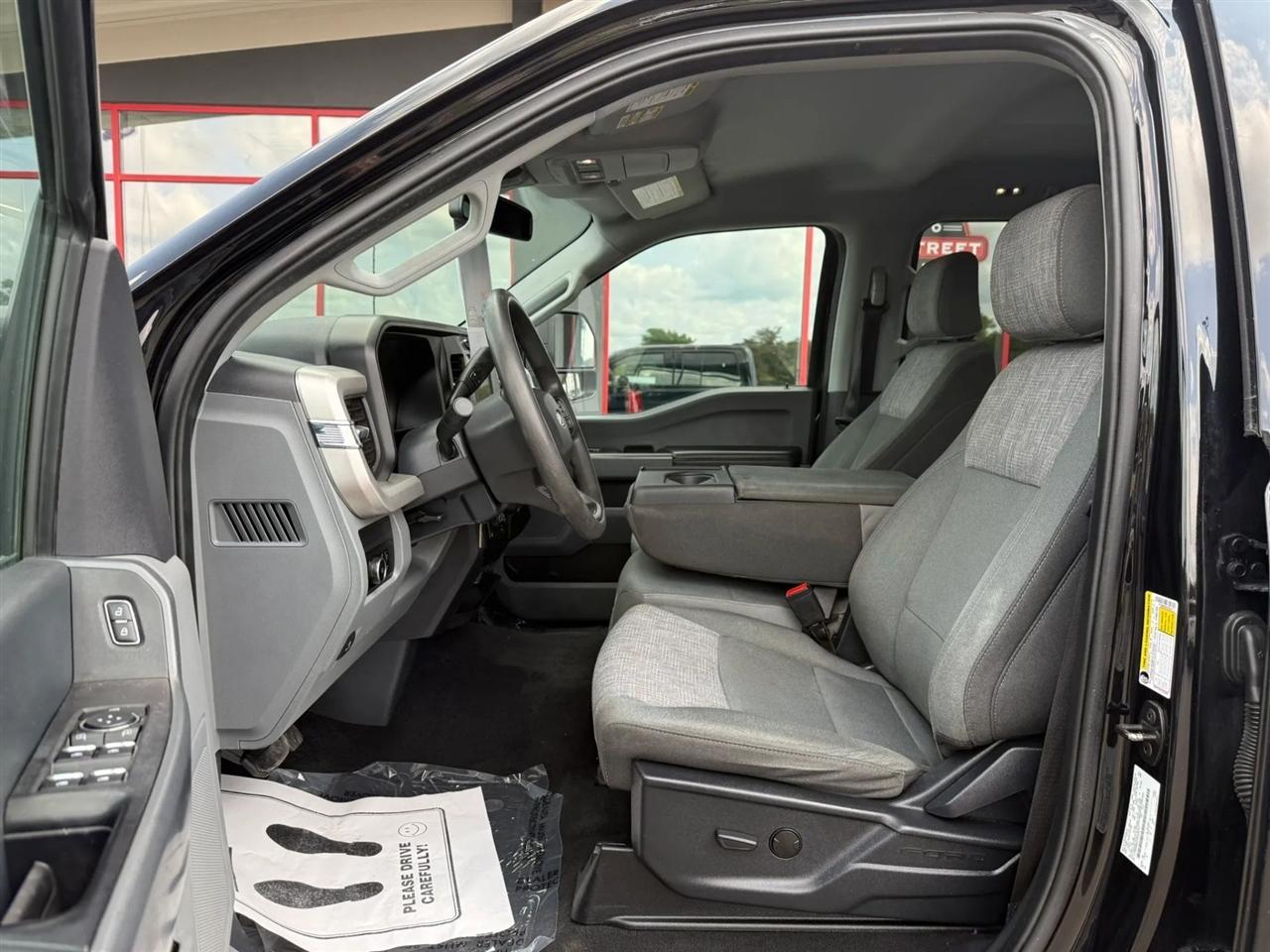 Ford F-250 SD  2023