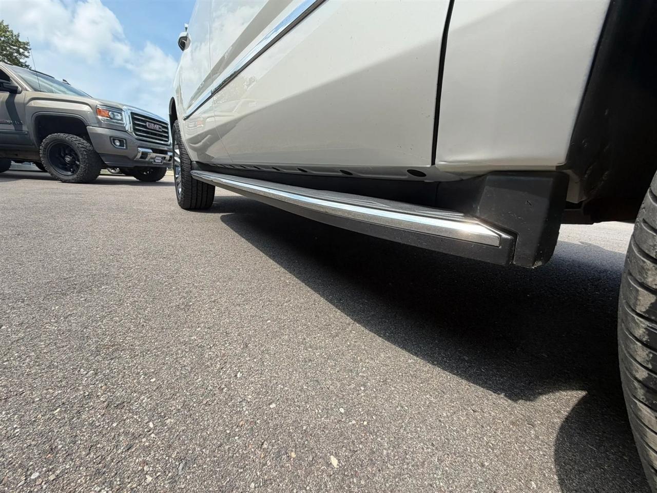 GMC Yukon Denali  2015