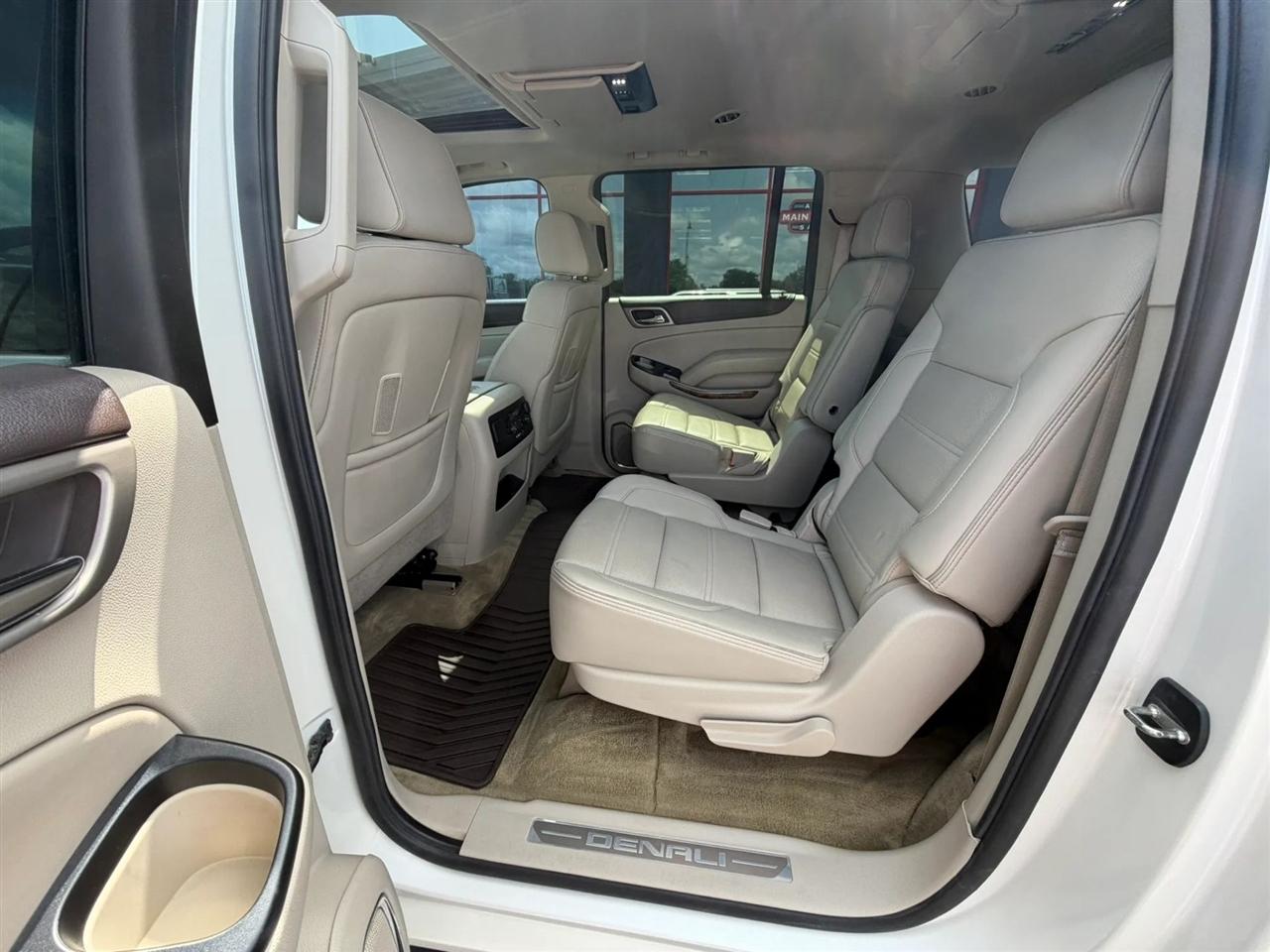 GMC Yukon Denali  2015