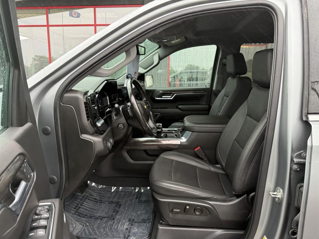 Chevrolet Silverado 1500  2023