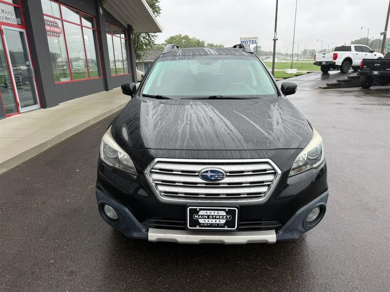 Subaru Outback  2016