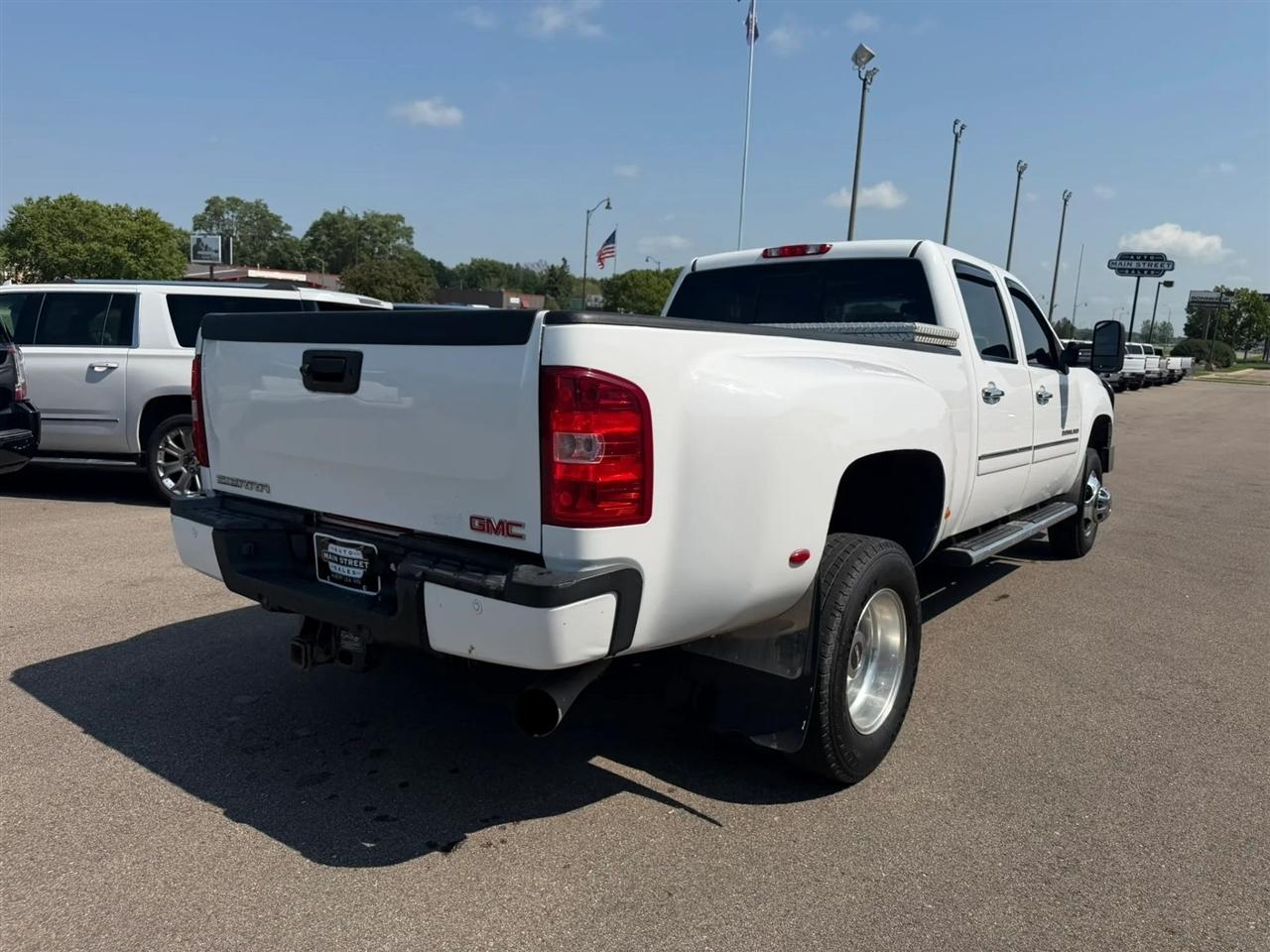 GMC Sierra 3500HD  2012