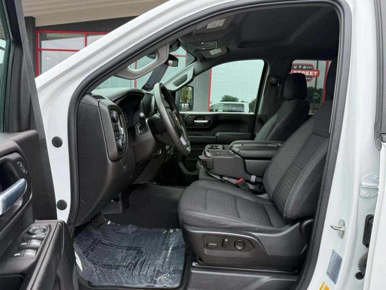Chevrolet Silverado 2500HD  2024