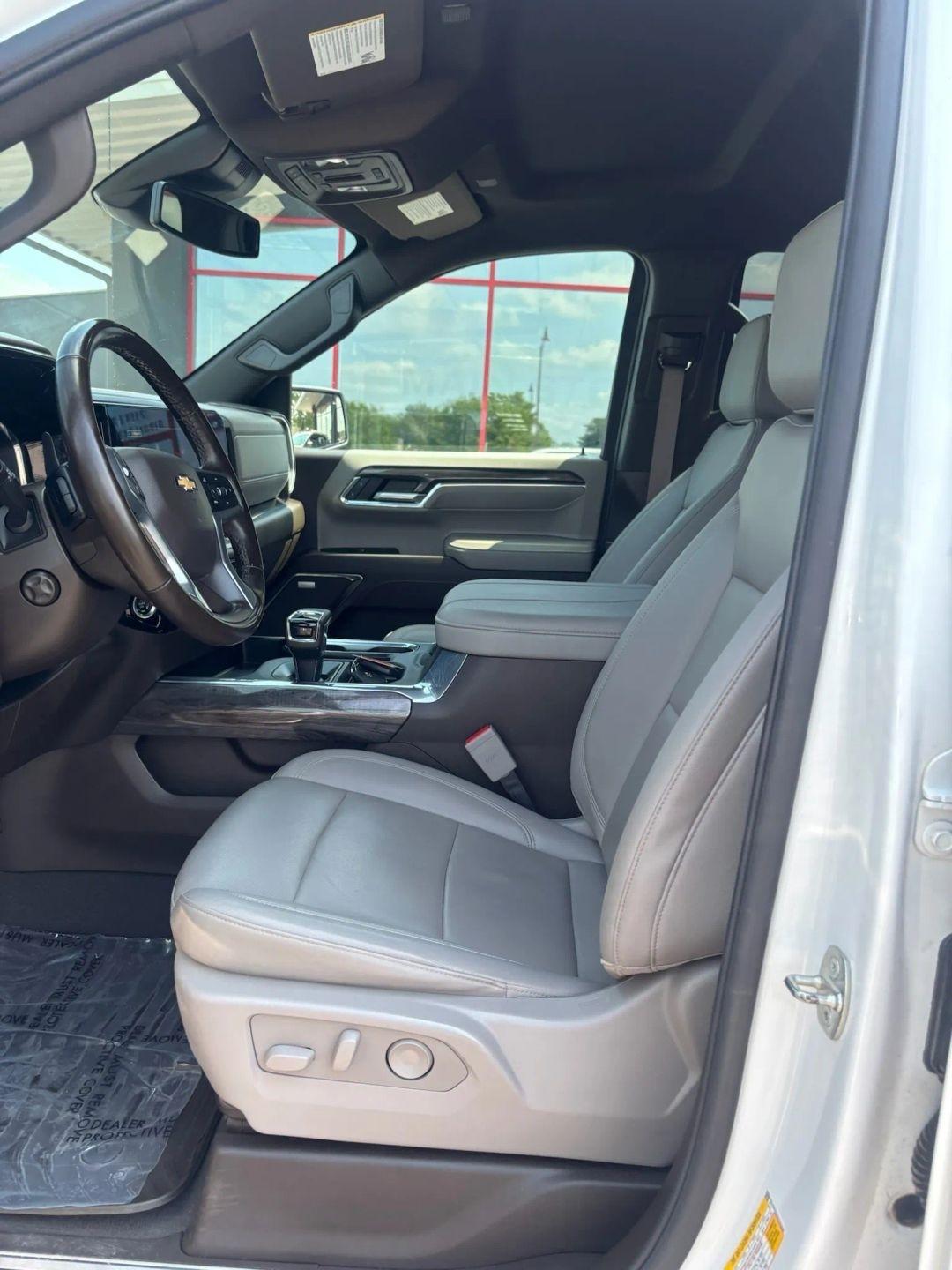Chevrolet Silverado 1500  2024