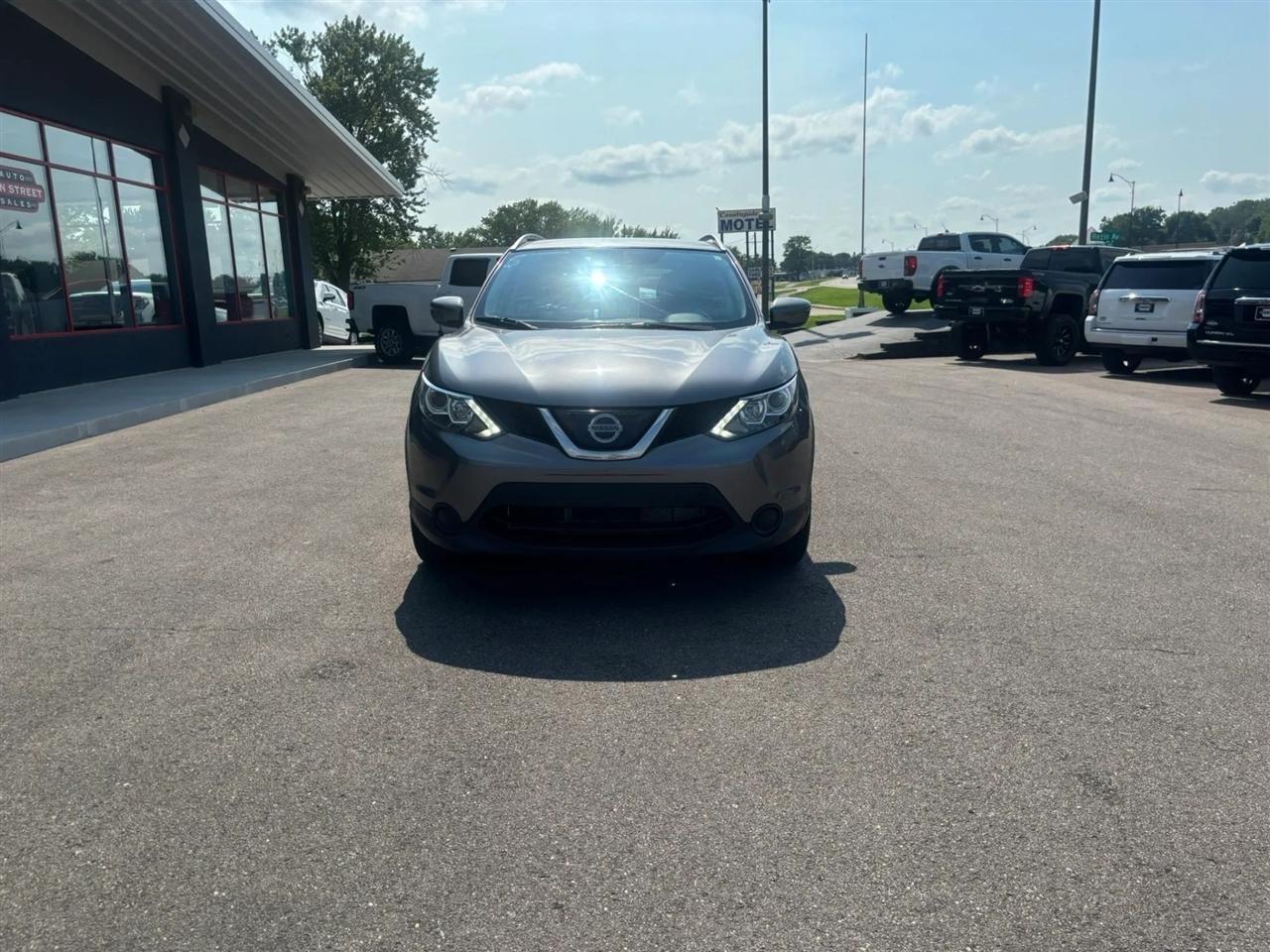 Nissan Rogue Sport  2019