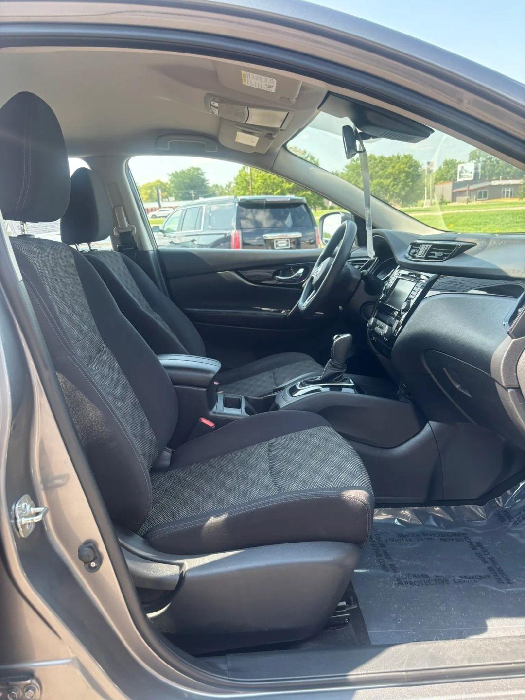 Nissan Rogue Sport  2019