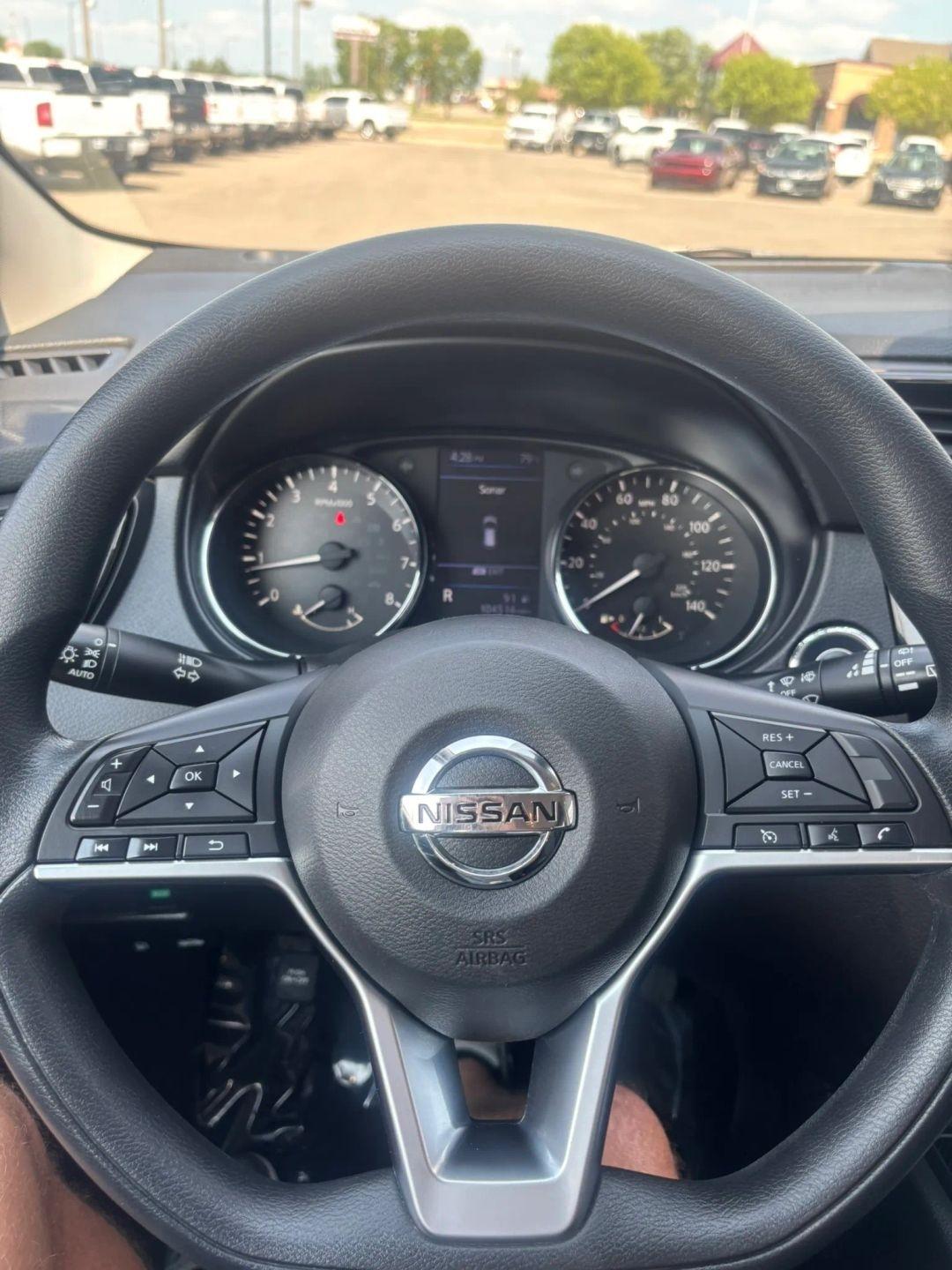 Nissan Rogue Sport  2019