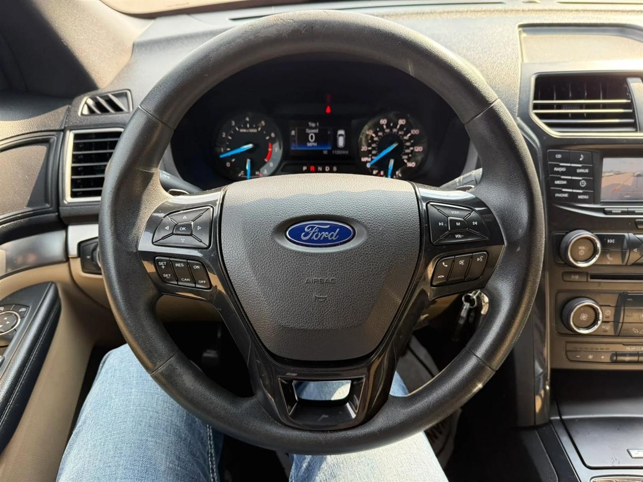 Ford Explorer  2017