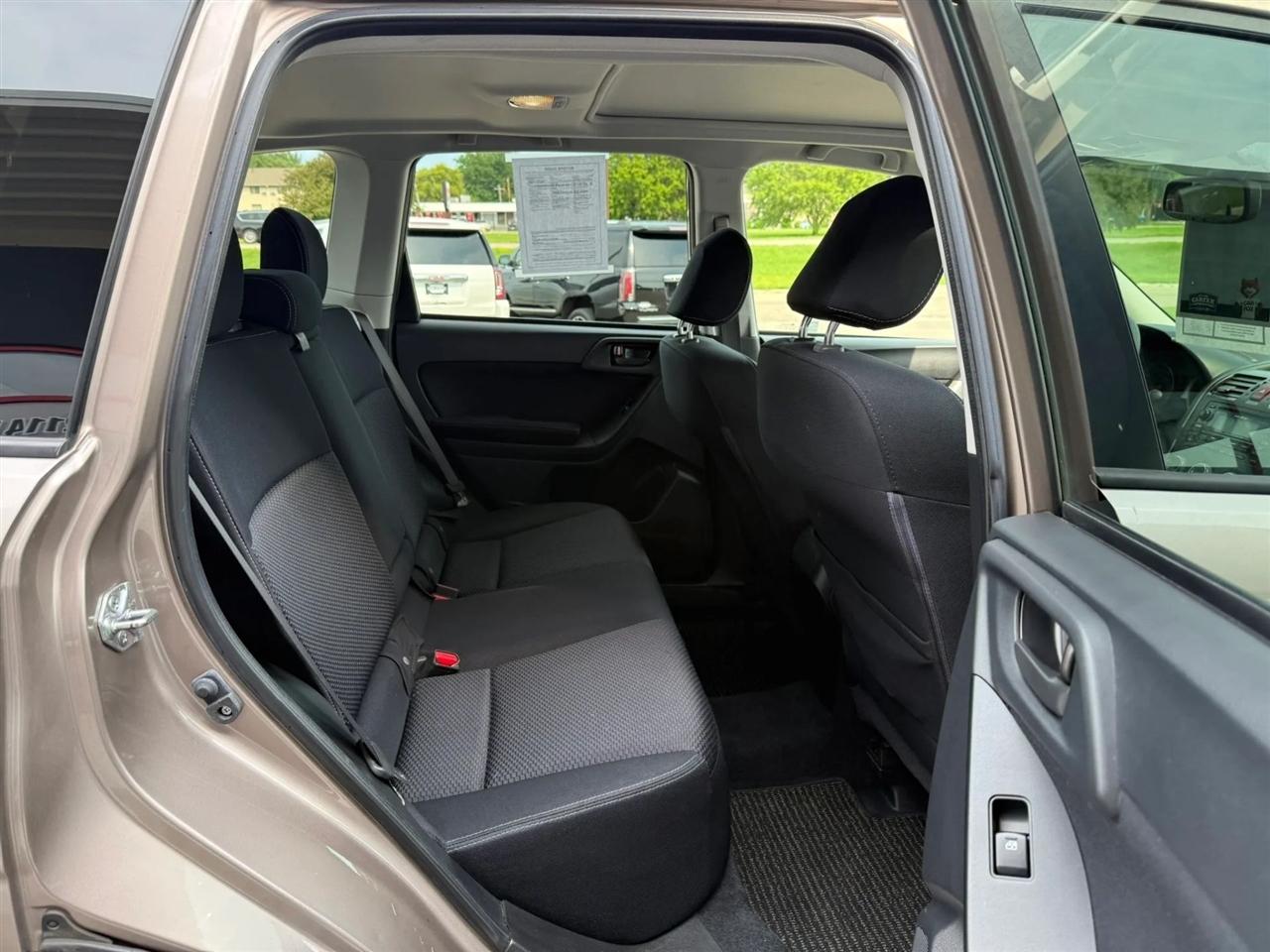 Subaru Forester  2015