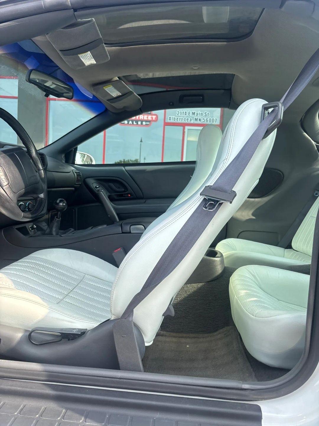 Chevrolet Camaro  1997