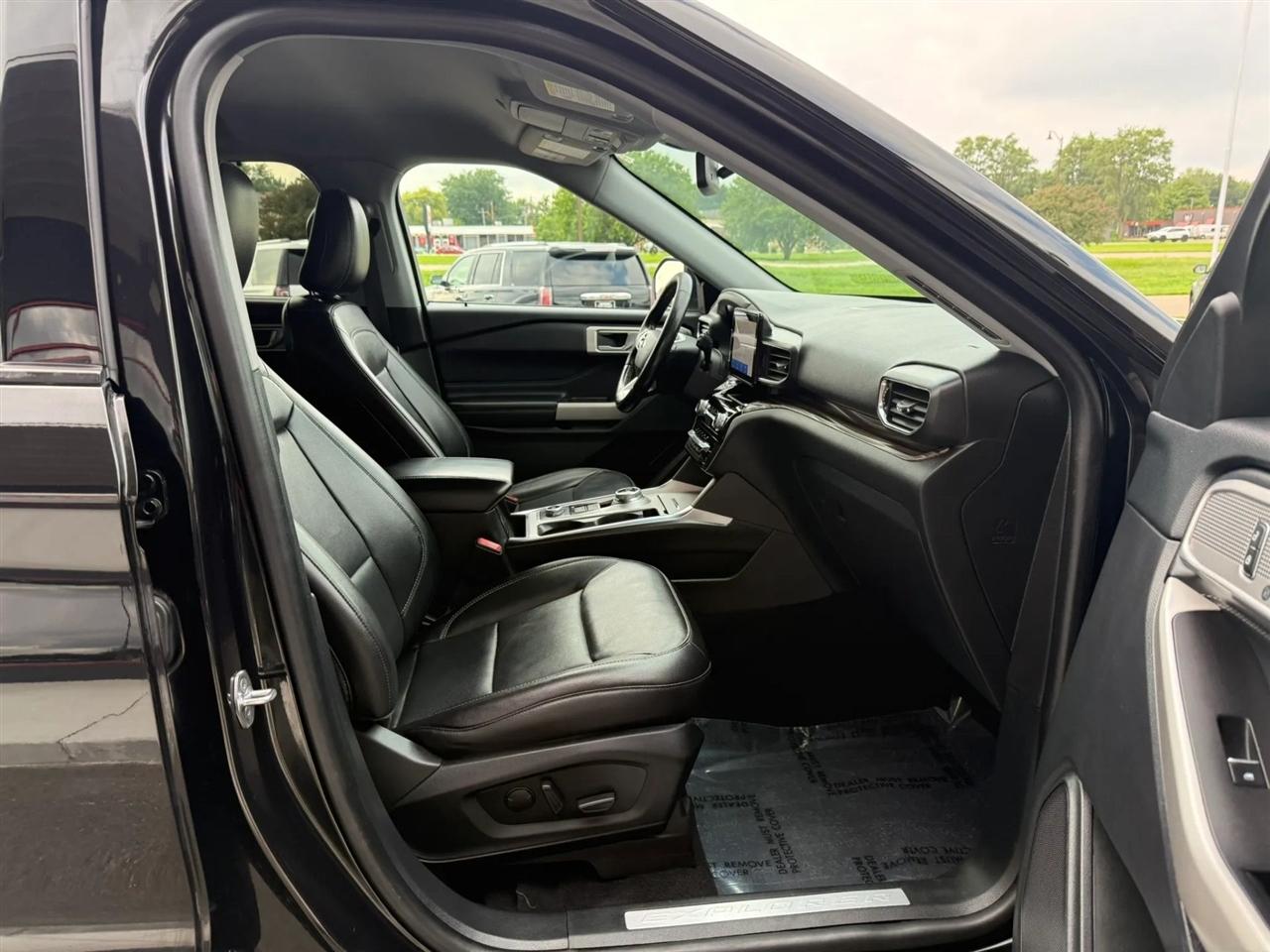 Ford Explorer  2022