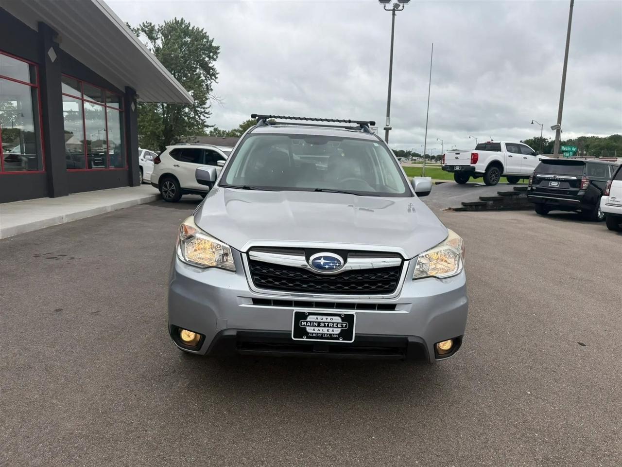 Subaru Forester  2016