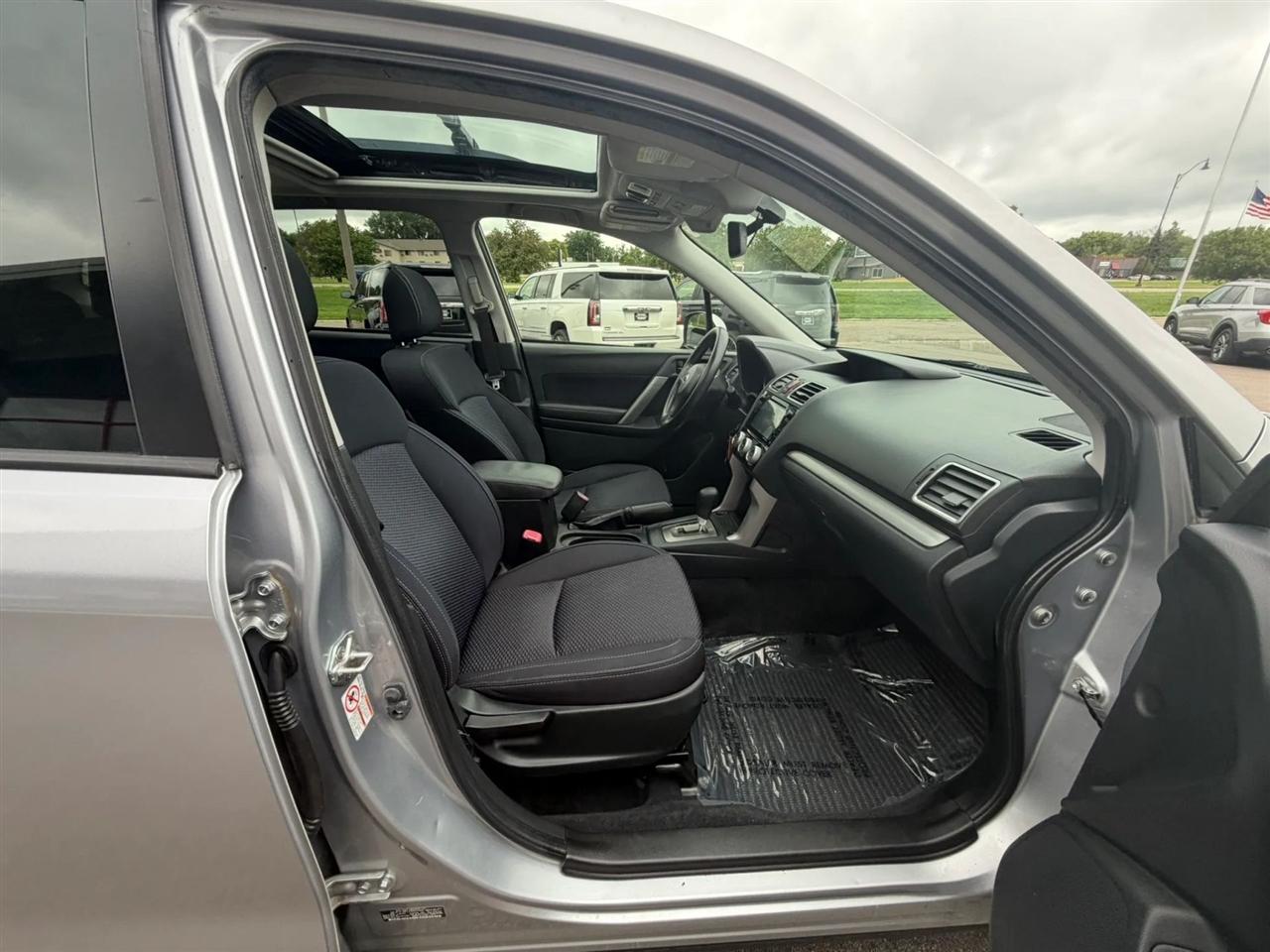 Subaru Forester  2016