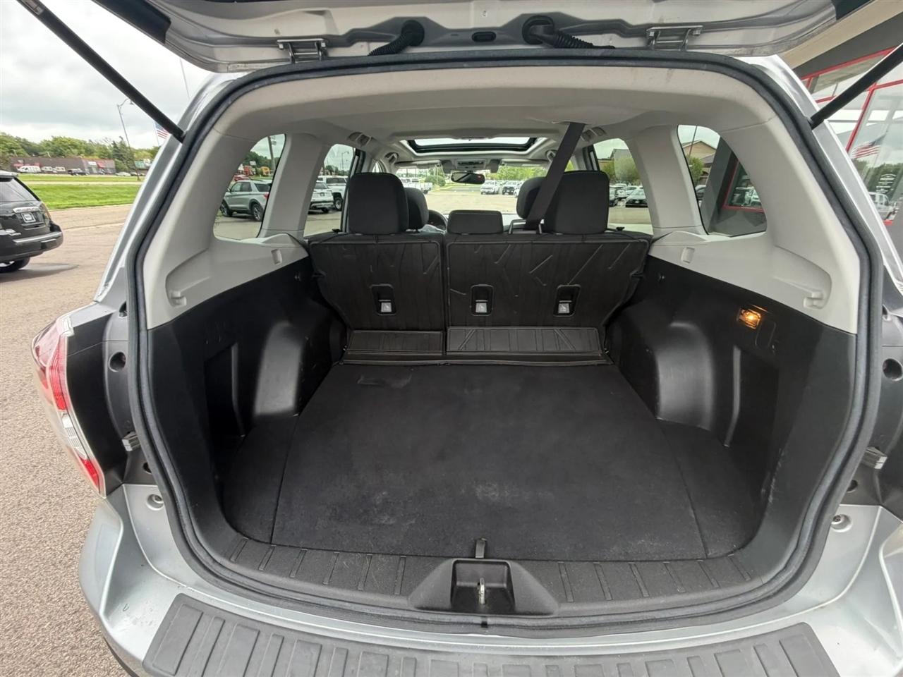 Subaru Forester  2016