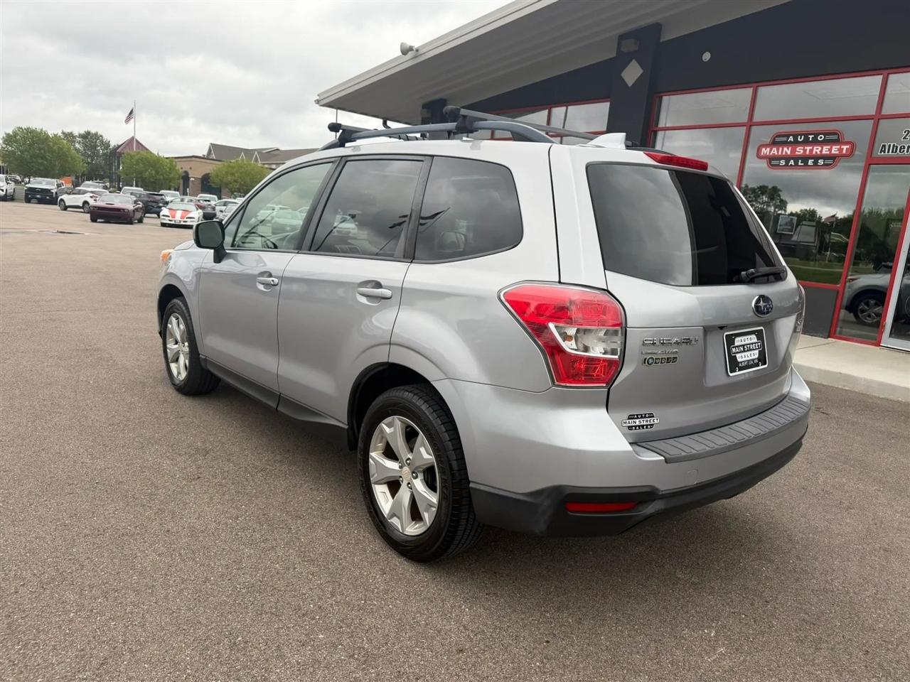 Subaru Forester  2016