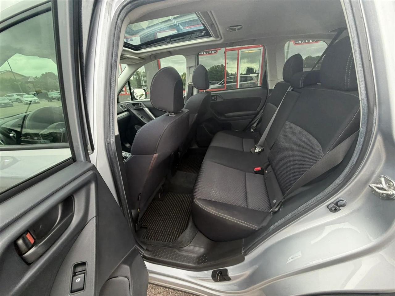 Subaru Forester  2016