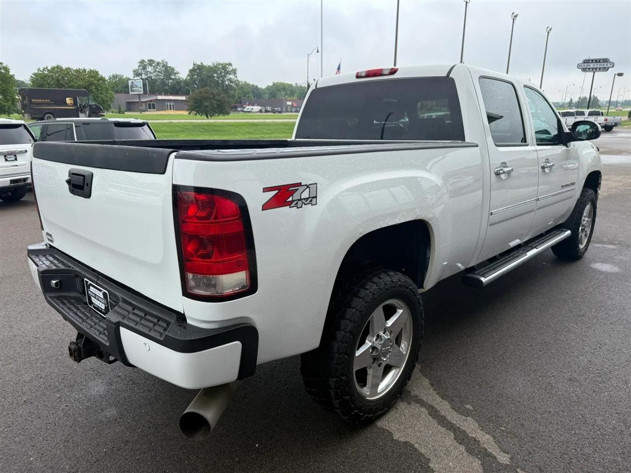 GMC Sierra 2500HD  2013