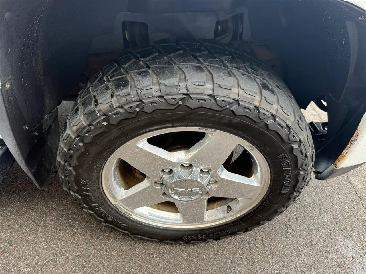 GMC Sierra 2500HD  2013