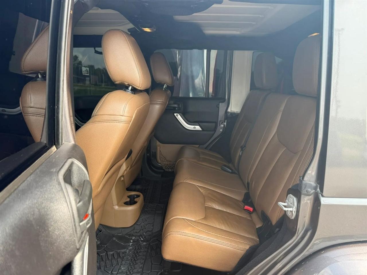 Jeep Wrangler  2014
