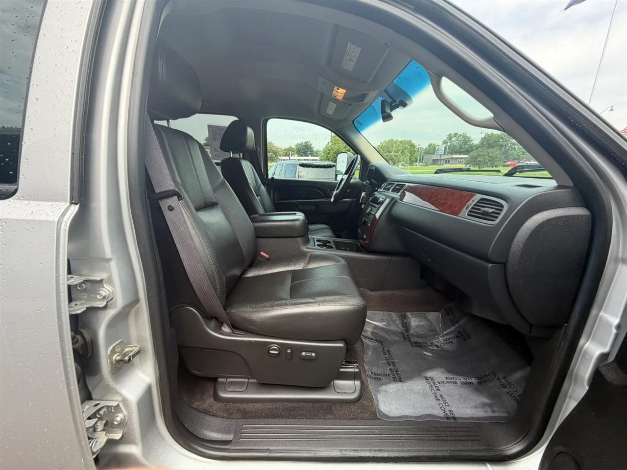 Chevrolet Silverado 3500HD  2011