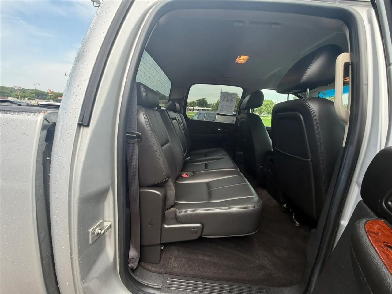 Chevrolet Silverado 3500HD  2011