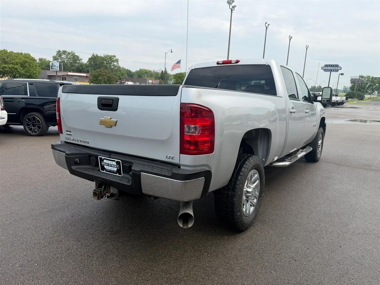 Chevrolet Silverado 3500HD  2011