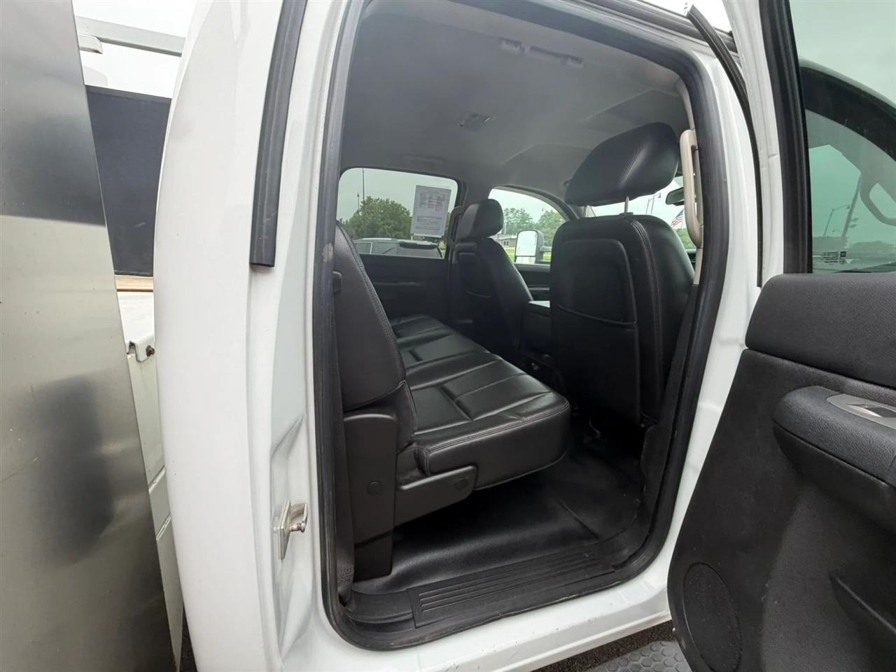 Chevrolet Silverado 3500HD  2012