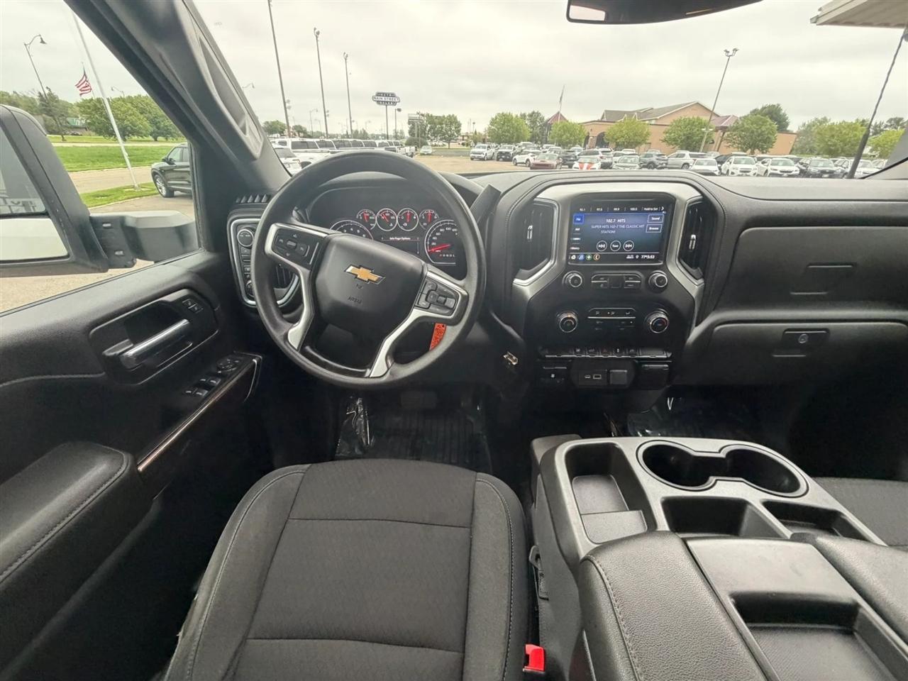 Chevrolet Silverado 2500HD  2021
