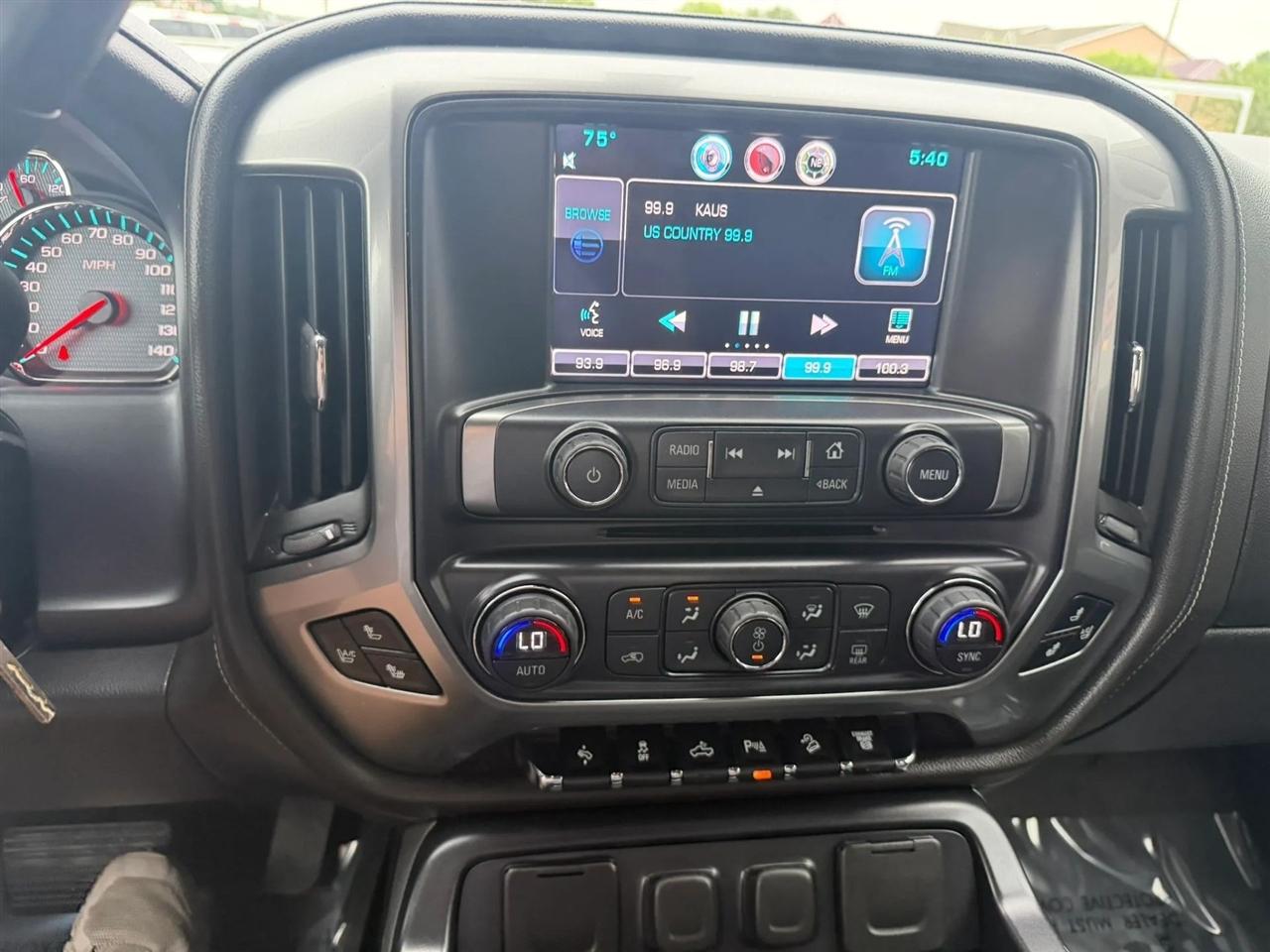 Chevrolet Silverado 3500HD  2015