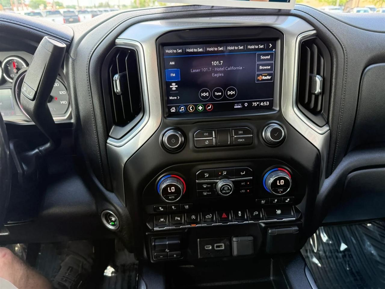 Chevrolet Silverado 1500  2019