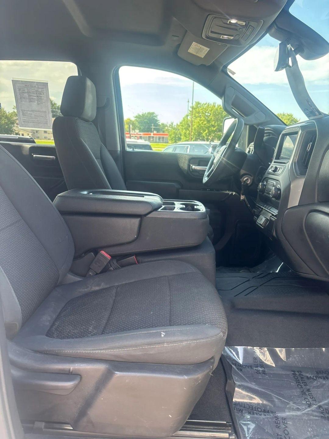 Chevrolet Silverado 2500HD  2021