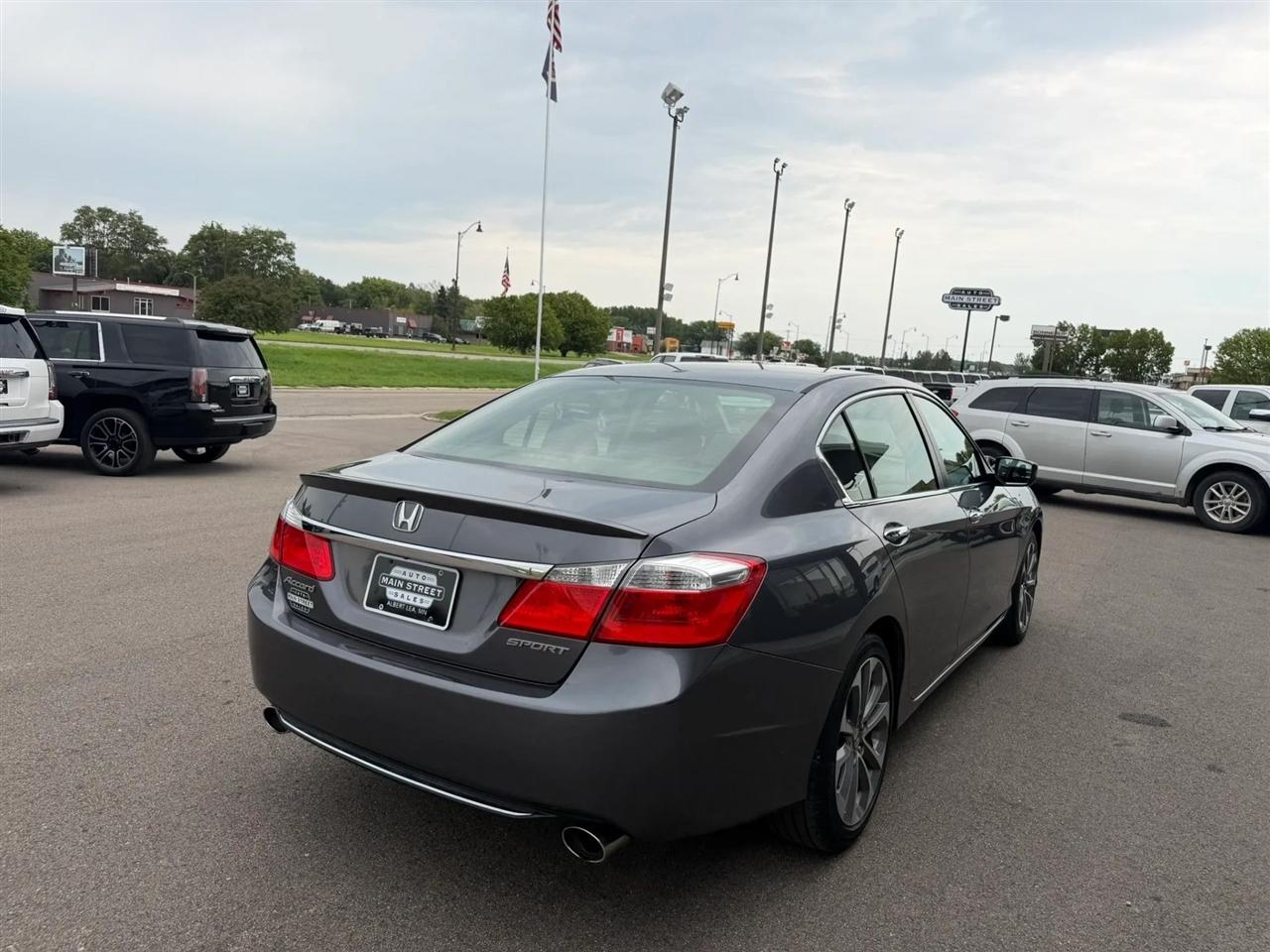 Honda Accord  2013
