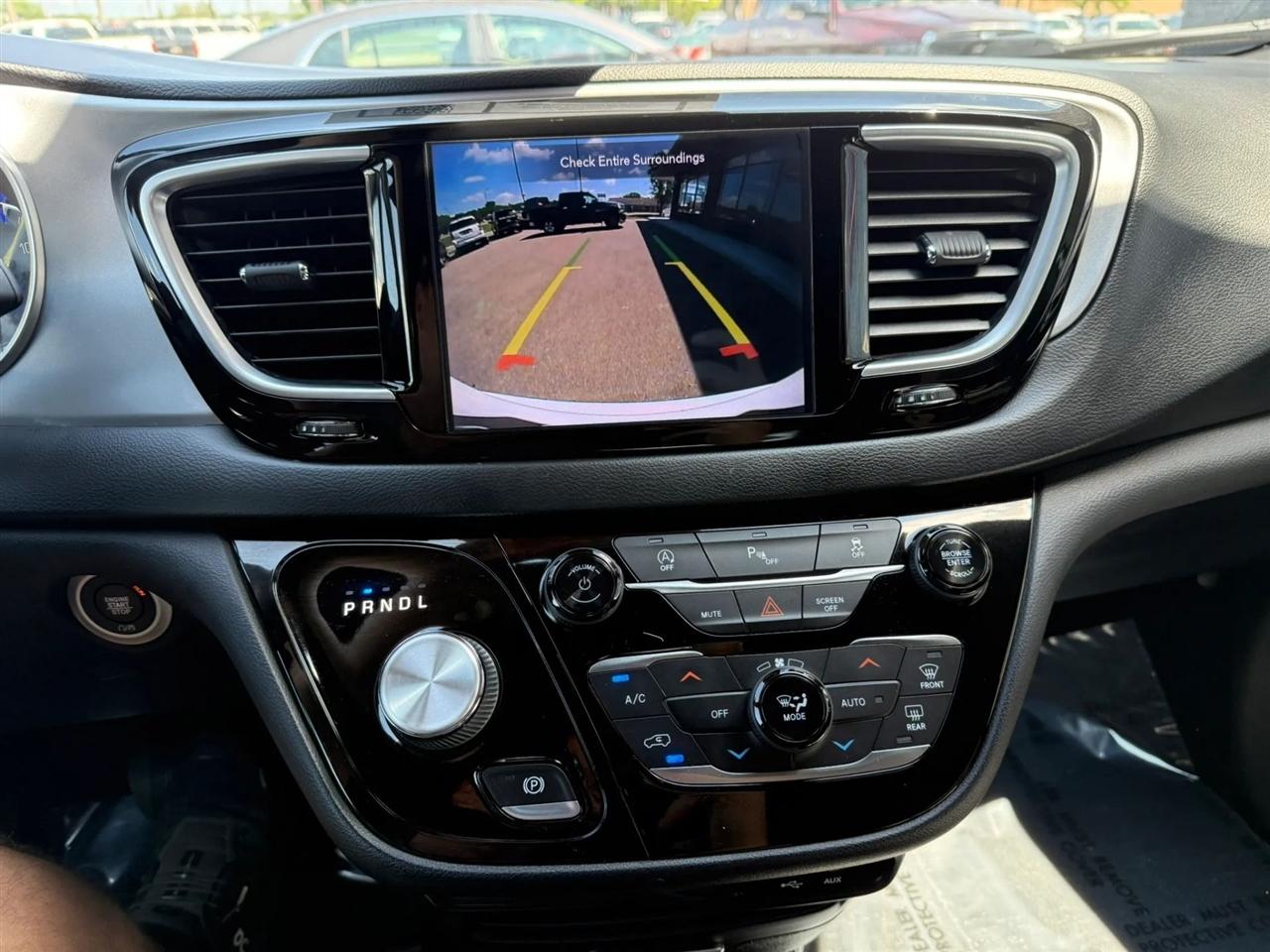 Chrysler Pacifica  2019