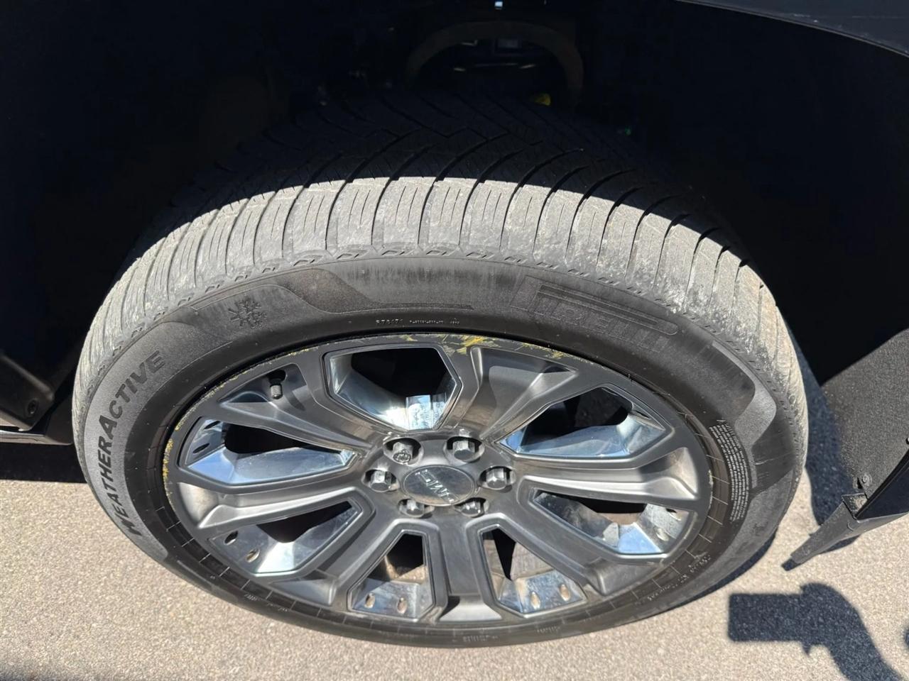 GMC Yukon Denali  2017