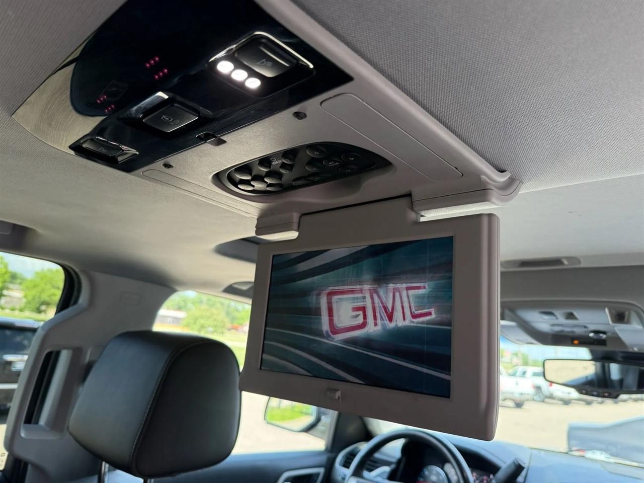 GMC Yukon Denali  2017