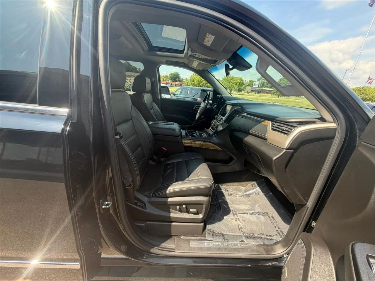 GMC Yukon Denali  2017