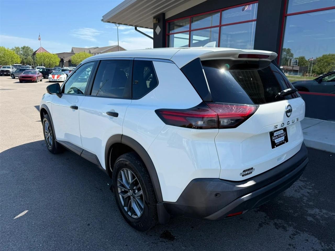 Nissan Rogue  2021